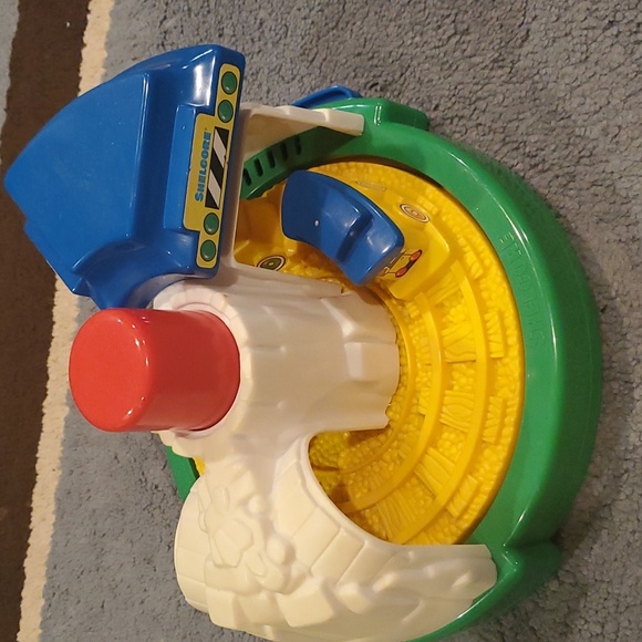 Vintage 1995 Shelcore push and spon train - Picture 2 of 3